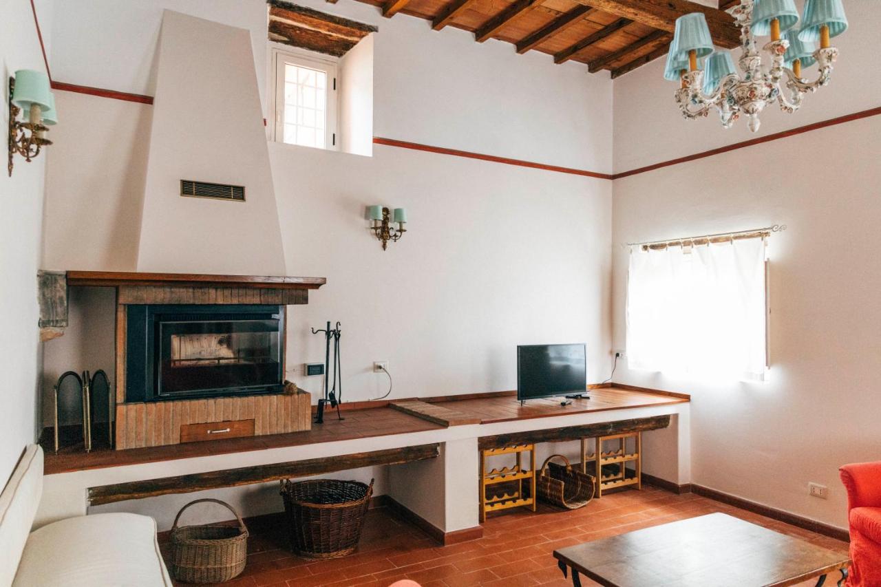 Tenuta San Giovanni Lucca - Borgo Del Locumone Eksteriør billede