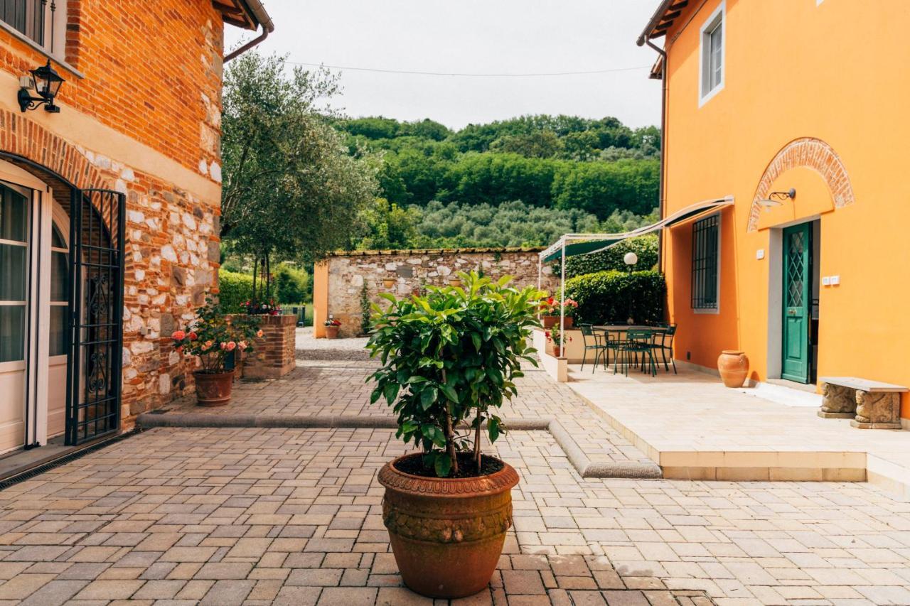 Tenuta San Giovanni Lucca - Borgo Del Locumone Eksteriør billede