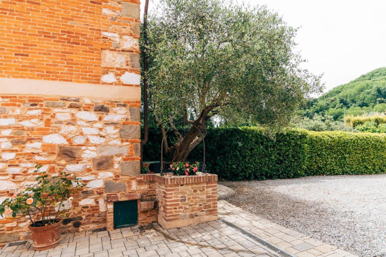 Tenuta San Giovanni Lucca - Borgo Del Locumone Eksteriør billede